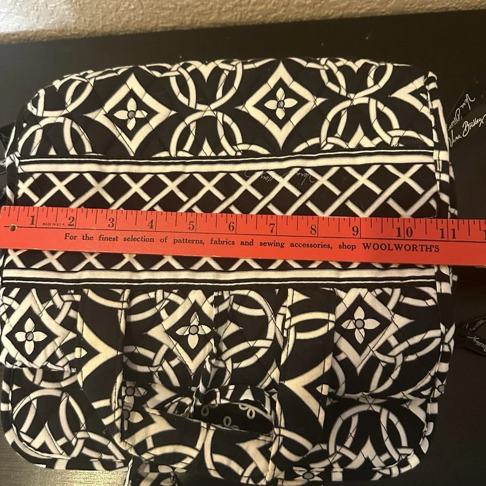 VERA BRADLEY travel organizer hanging Black White Concerto Zippered compartment